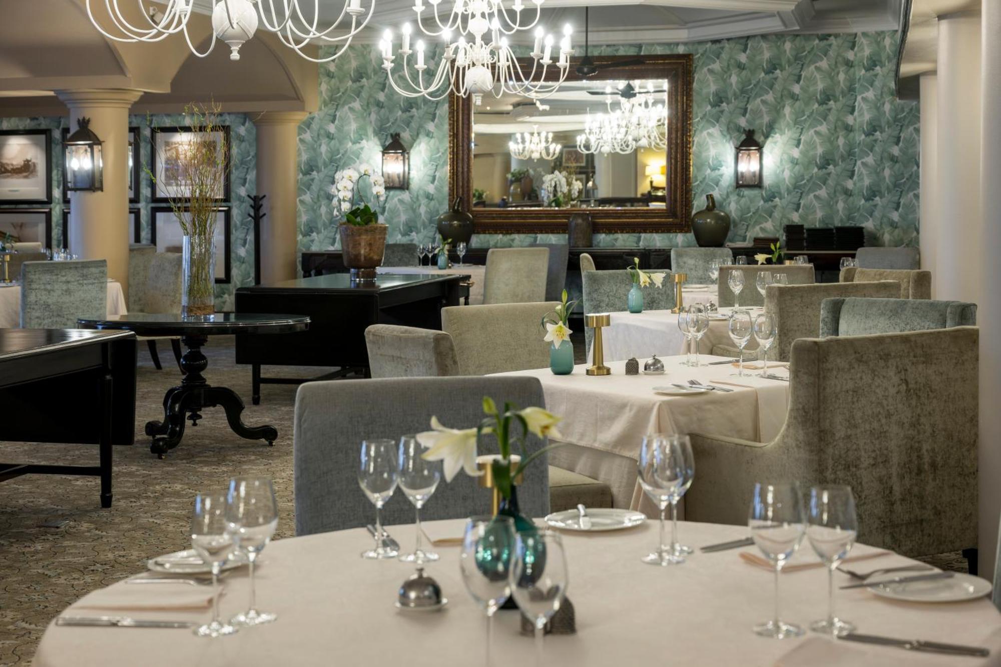 Beverly Hills Durban Bagian luar foto Restaurant